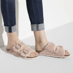 Birkenstock Arizona Shearling Light Rose Sandal